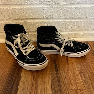 Vans SK8-HI COMFYCUSH SHOE - Size 7